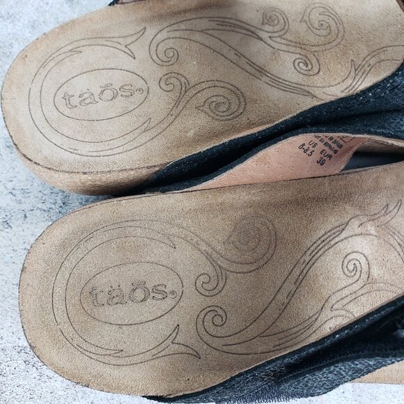 TAOS Lucy Thong Sandals Comfort Shoes Cork Platform Snakeskin Slip-On size 39 - Picture 10 of 11